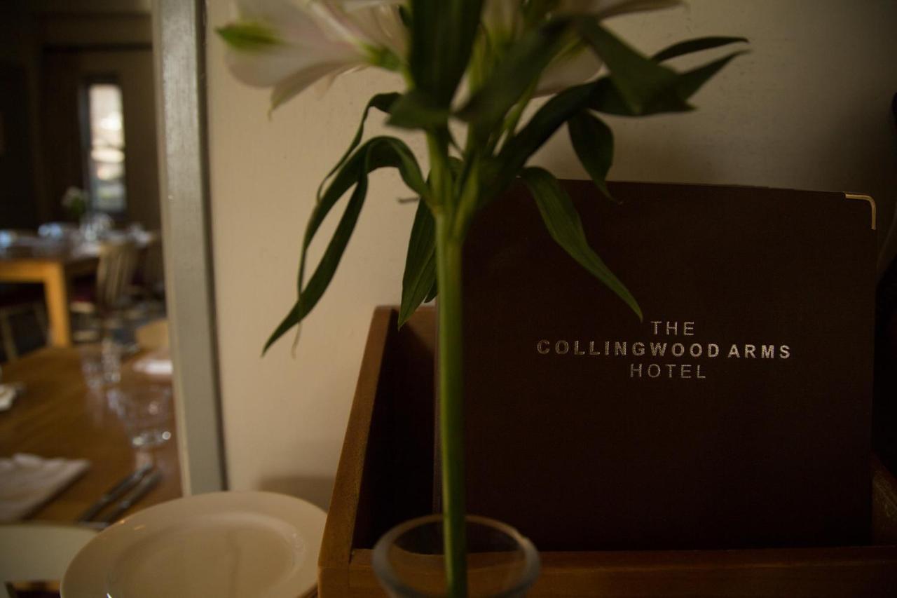 Collingwood Arms Hotel Cornhill on Tweed Eksteriør billede