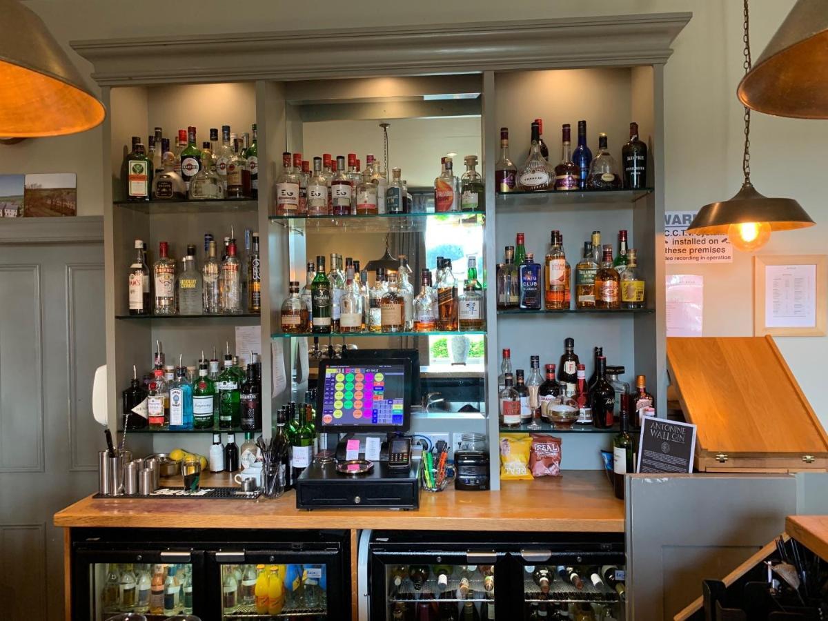 Collingwood Arms Hotel Cornhill on Tweed Eksteriør billede